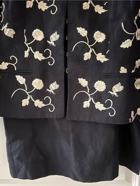 Embroidered Floral navy Jacket and skirt with Cream Accents on jacket great suit